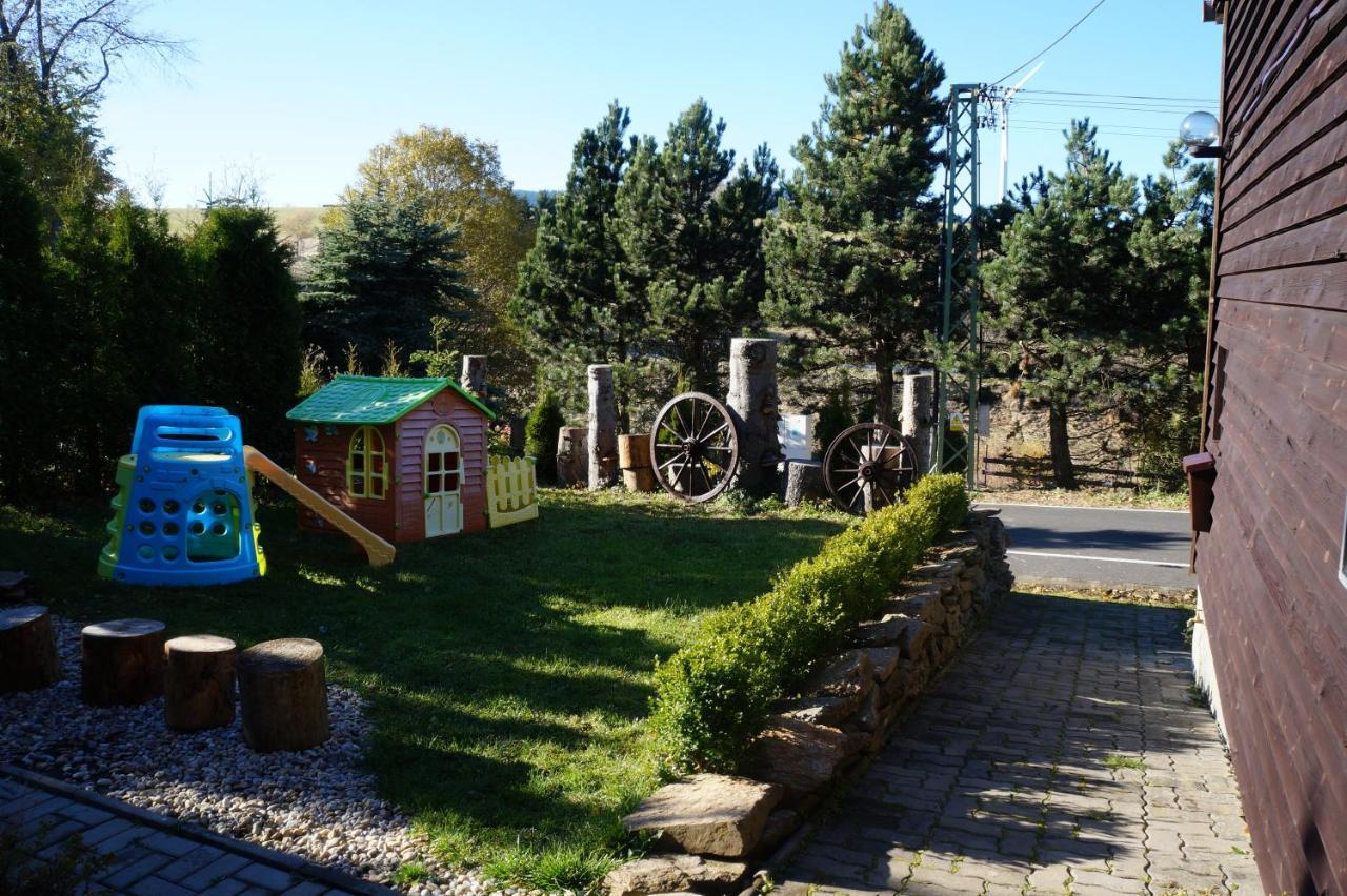 Chalupa Nela Apartmany Haj U Loucne Pod Klinovcem Loučná pod Klínovcem Exterior foto